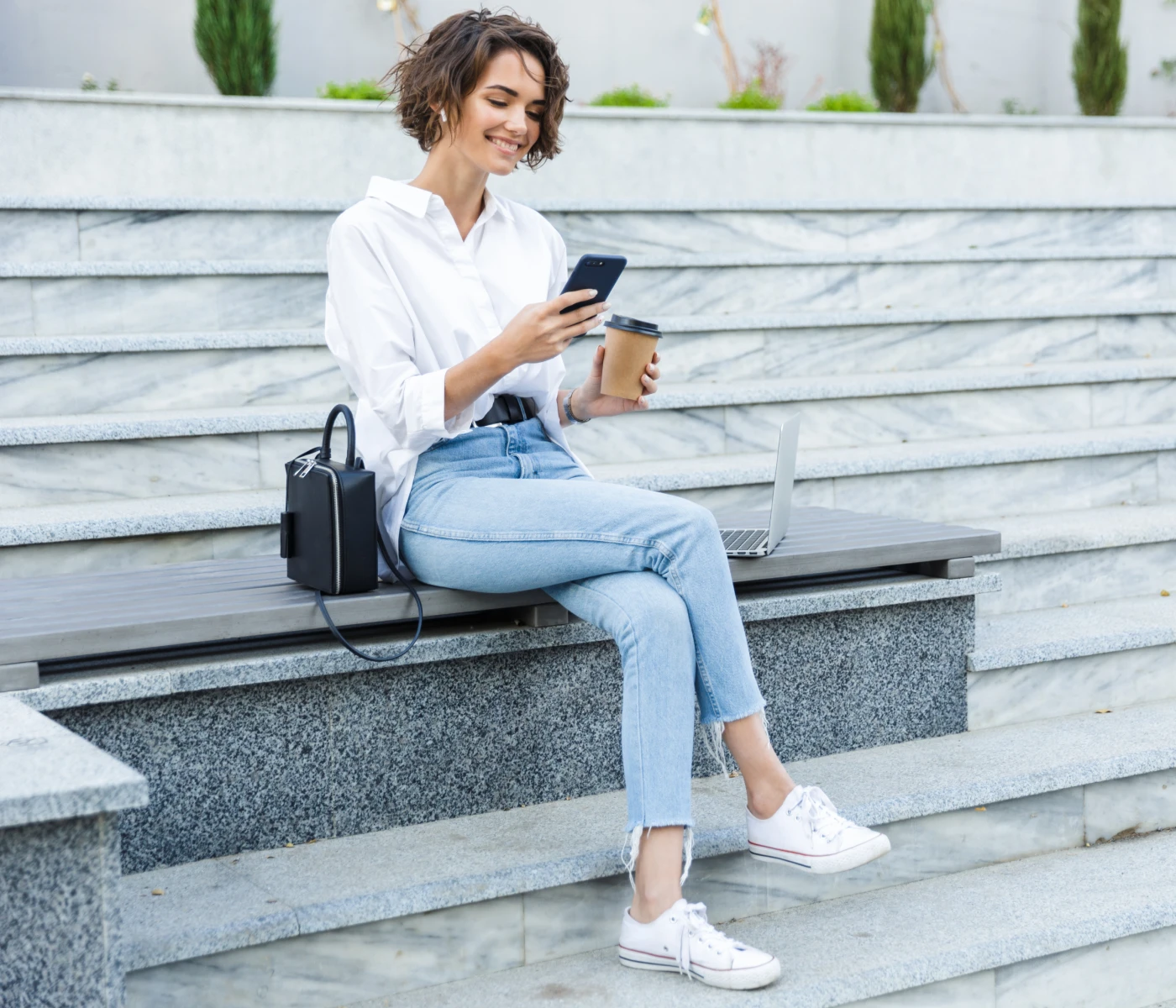 Cuente ONE realizando operaciones financieras